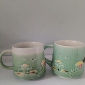 Elegant Hand painted Vintage Glazed Japanese  Mugs